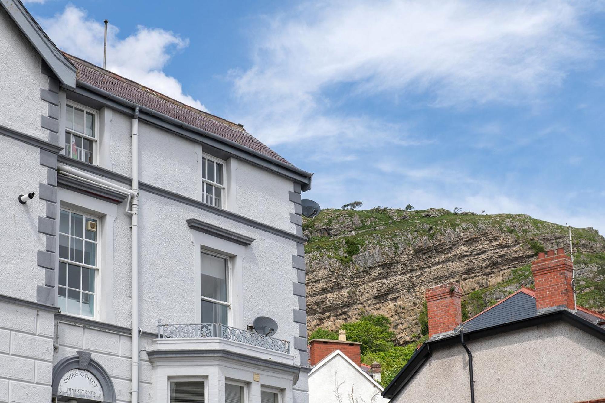 Abbey Road Boutique Holiday Apartment Llandudno Eksteriør billede