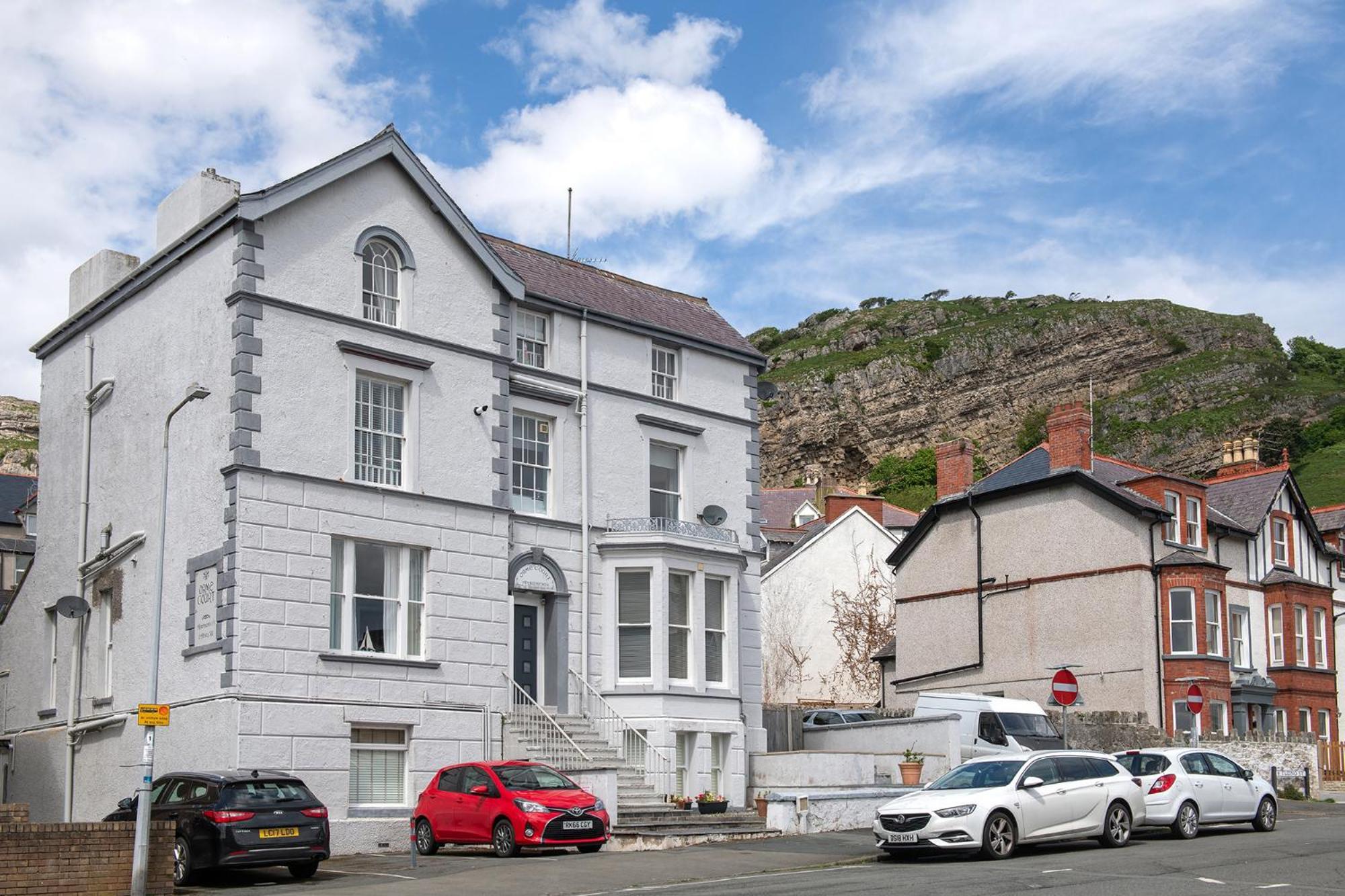 Abbey Road Boutique Holiday Apartment Llandudno Eksteriør billede